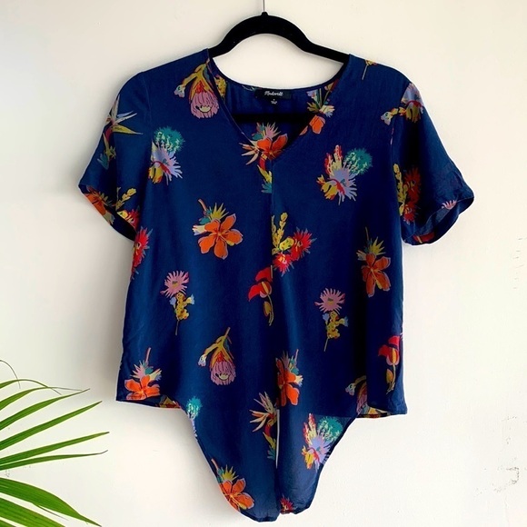 Madewell 100% Silk Novel Tie-Front Top in Bird of Paradise V- neck , size S - Picture 4 of 14